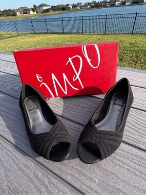 IMPO RAINFALL BLACK STRETCH CRISSCROSS PEEP-TOE WEDGE HEELS